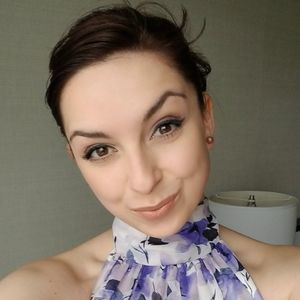 Meet your Posher, Colleen